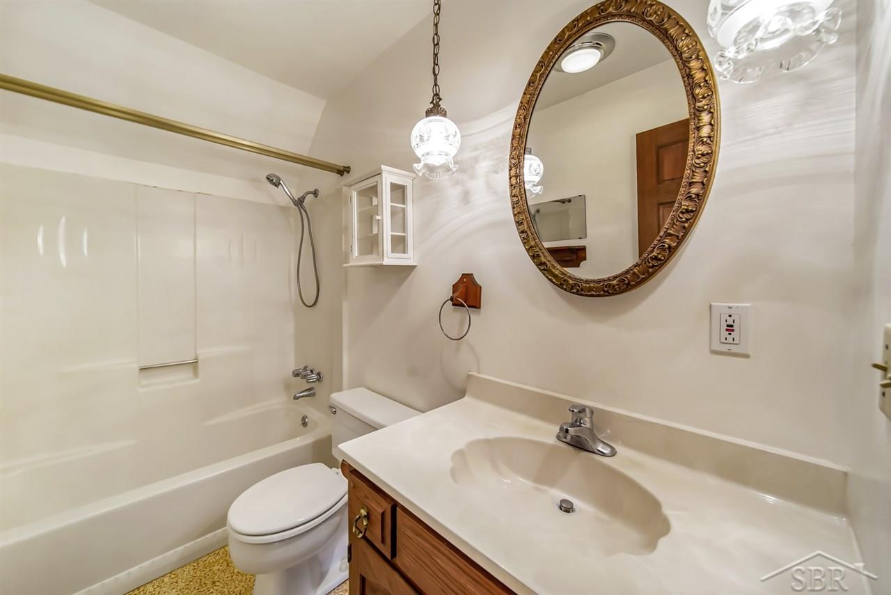 8368 Murphy Lake Road Vassar, MI 48768 - Photo 12 of 19 31389698-11.JPG