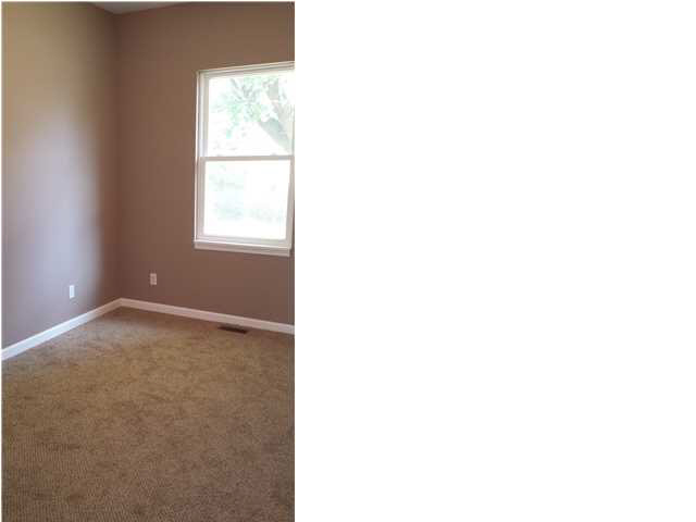 310 Walnut Street Elberfeld, IN 47613 - Photo 11 of 24 Gallery Image 11