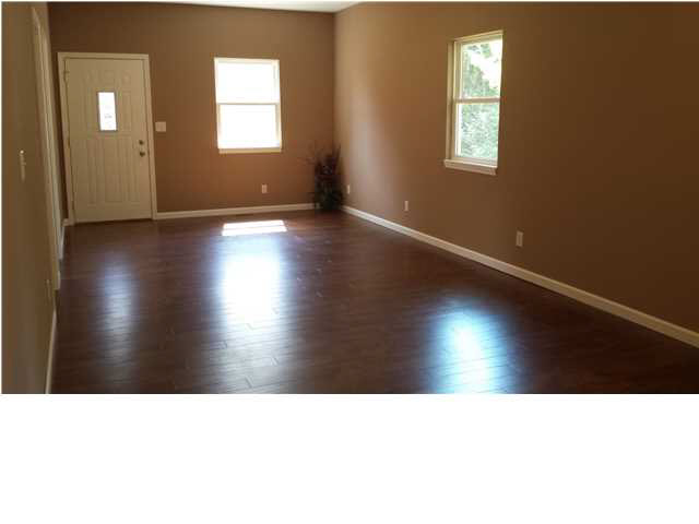310 Walnut Street Elberfeld, IN 47613 - Photo 3 of 24 Gallery Image 3