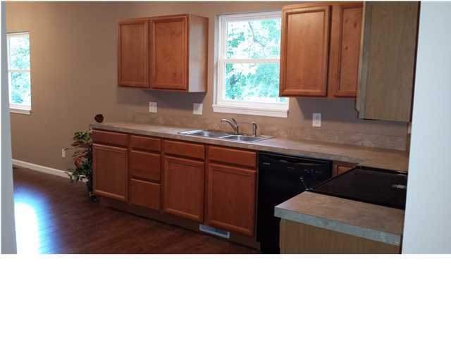 310 Walnut Street Elberfeld, IN 47613 - Photo 9 of 24 Gallery Image 9