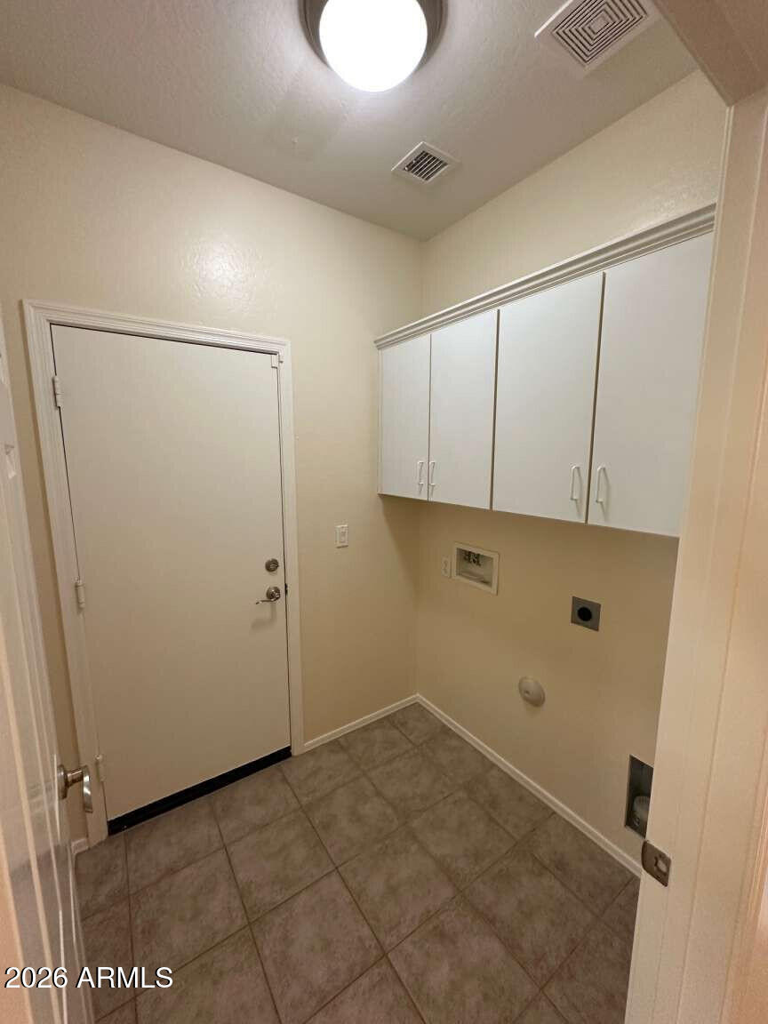 39508 North Prairie Lane Anthem, AZ 85086 - Photo 25 of 36 Burrow.25