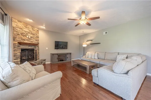 $679,900 | 2045 Stone Bridge Court, Harrison City, PA 15636