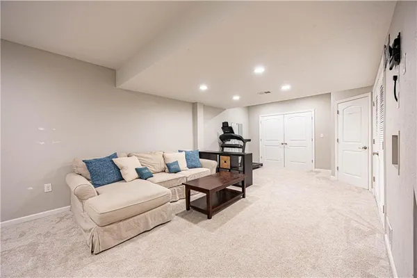 $679,900 | 2045 Stone Bridge Court, Harrison City, PA 15636