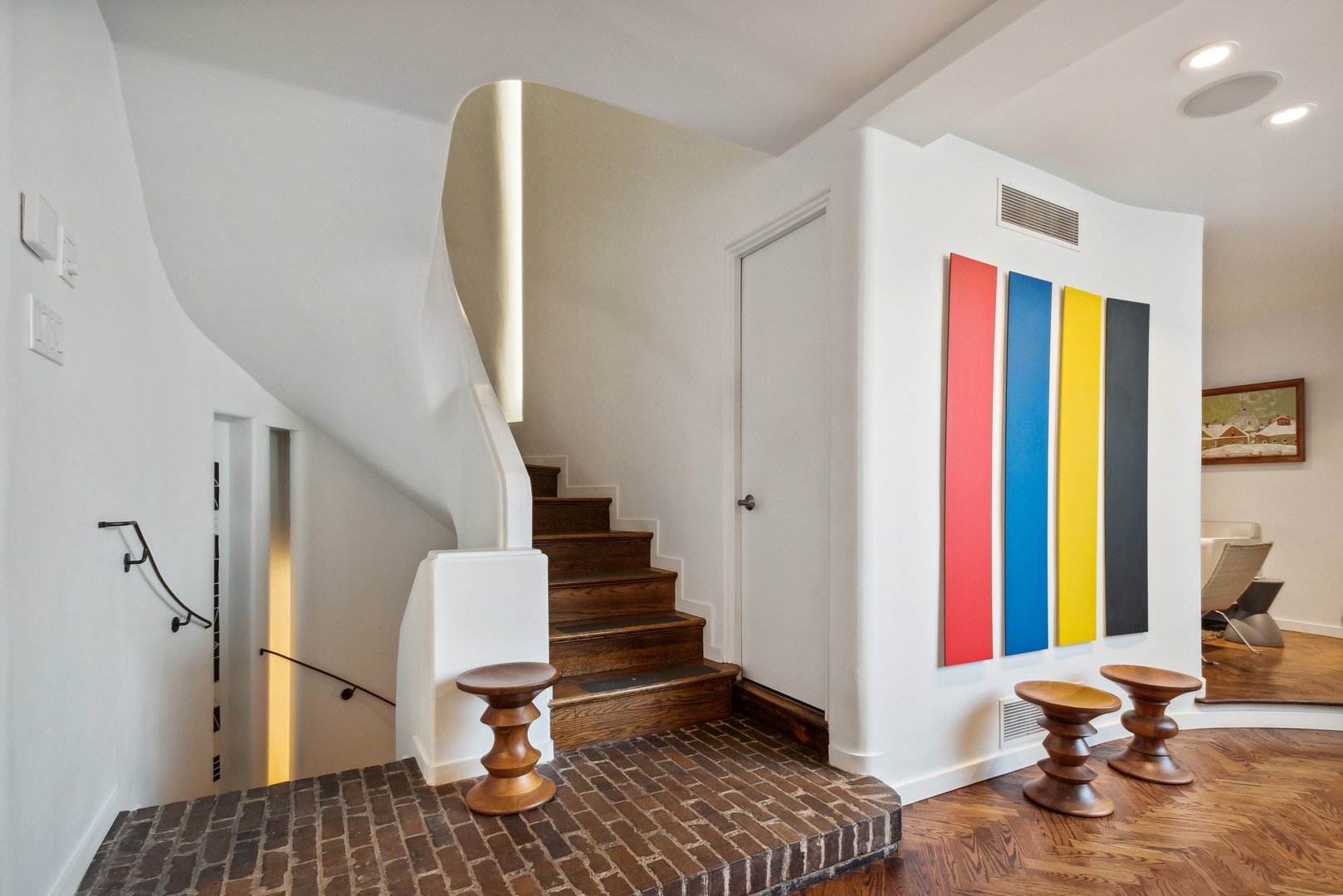 1209 North State Parkway, Unit 13 Chicago, IL 60610 - Photo 11 of 37