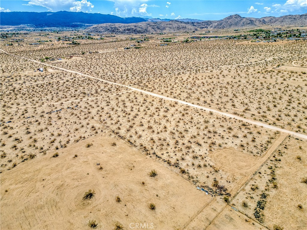 4687 Border Avenue Joshua Tree, CA 92252 - Photo 22 of 42