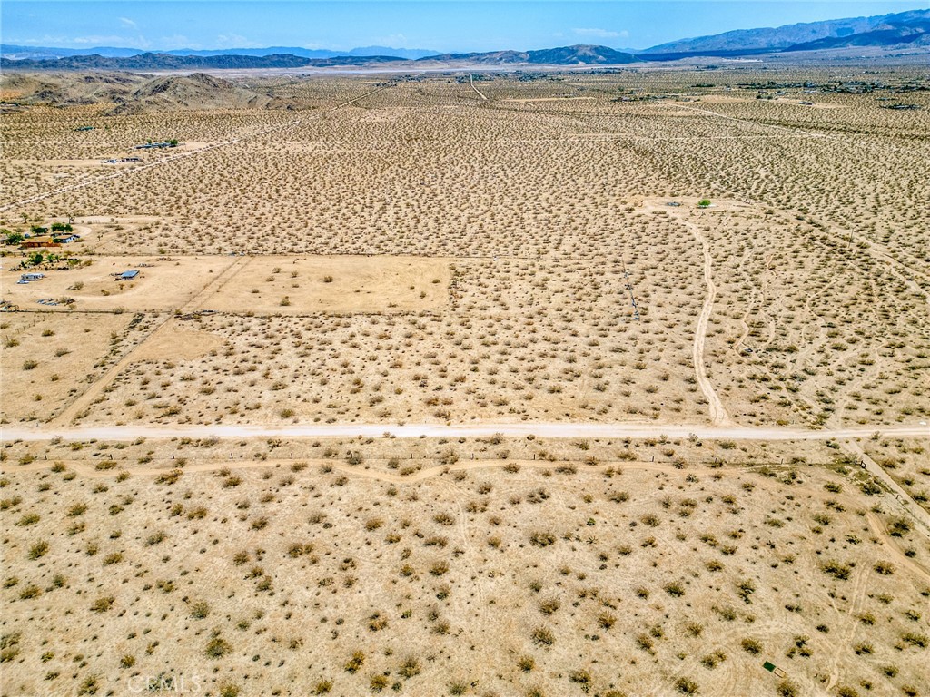 4687 Border Avenue Joshua Tree, CA 92252 - Photo 29 of 42