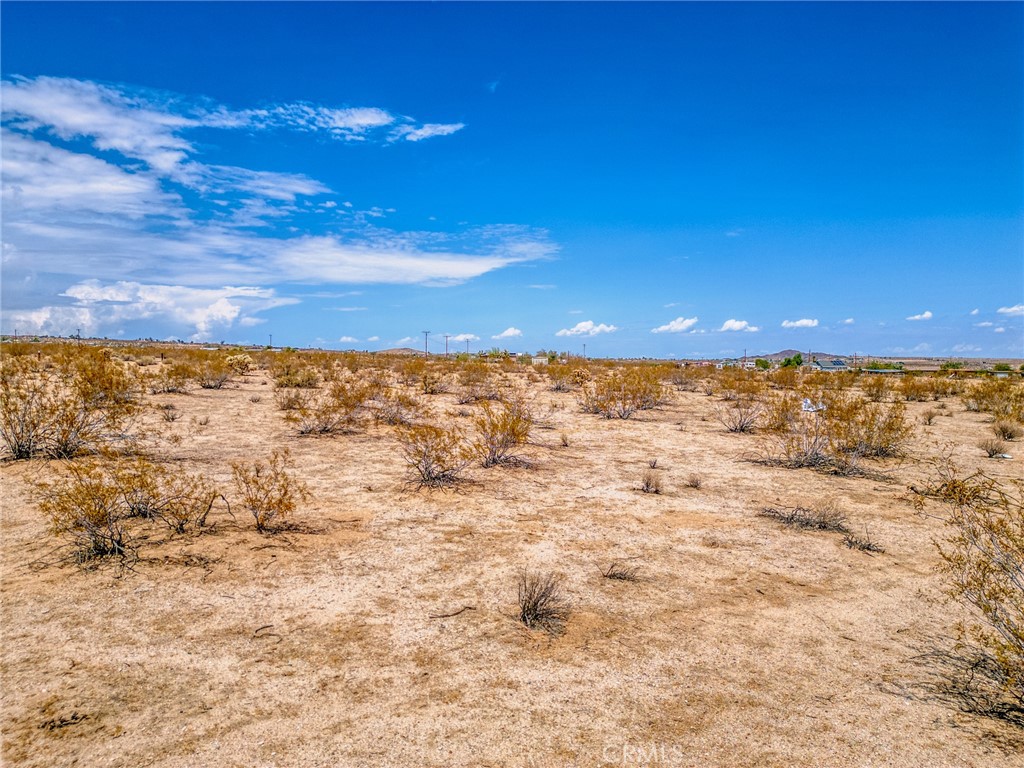 4687 Border Avenue Joshua Tree, CA 92252 - Photo 38 of 42