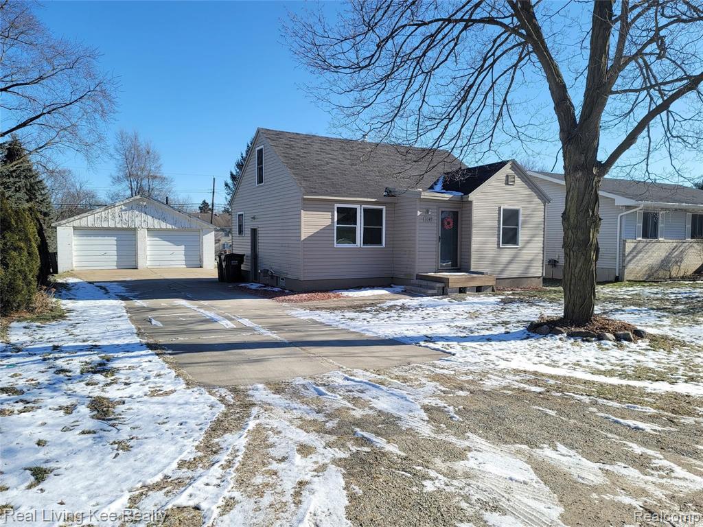 3049 Avalon Road Rochester Hills, MI 48309 - Photo 1 of 16