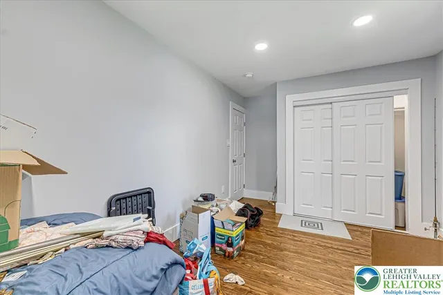 $289,400 | 15 Elm Street, East Stroudsburg, PA 18301