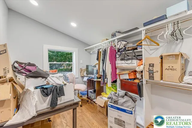 $289,400 | 15 Elm Street, East Stroudsburg, PA 18301