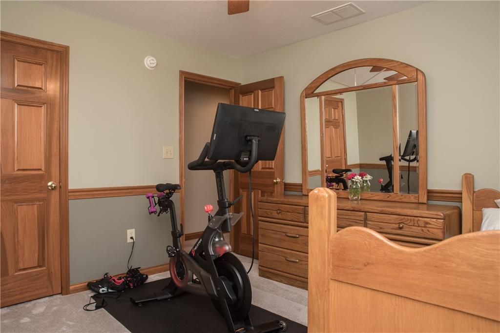 2042 Berry Road Greenwood, IN 46143 - Photo 23 of 48 Gallery Image 23