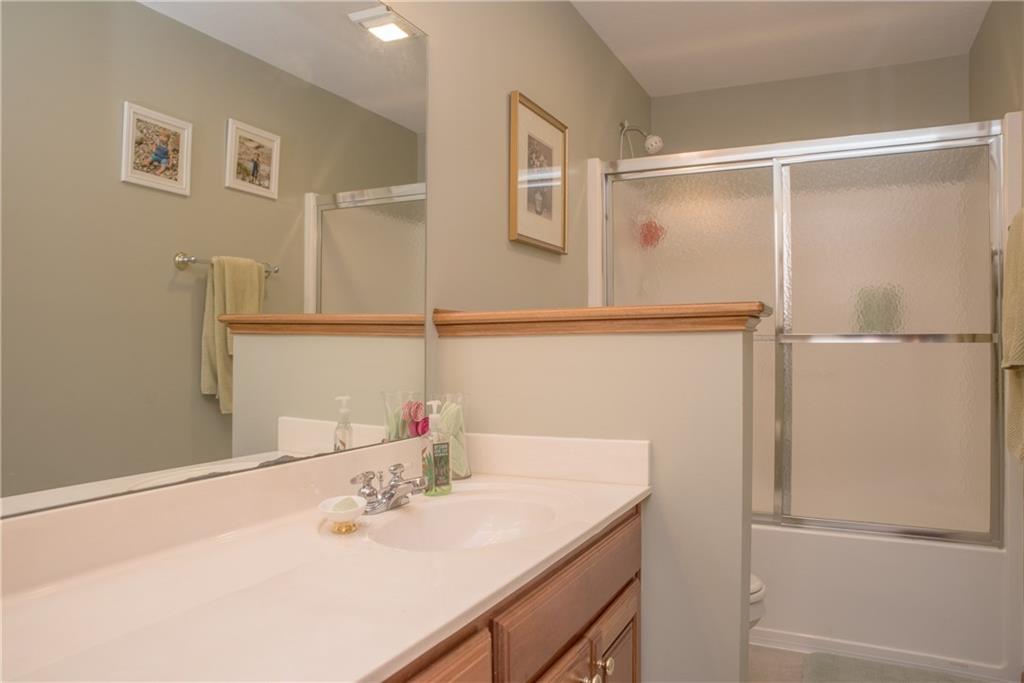 2042 Berry Road Greenwood, IN 46143 - Photo 24 of 48 Gallery Image 24