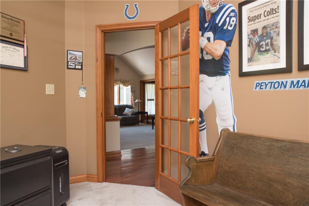2042 Berry Road Greenwood, IN 46143 - Photo 28 of 48 Gallery Image 28