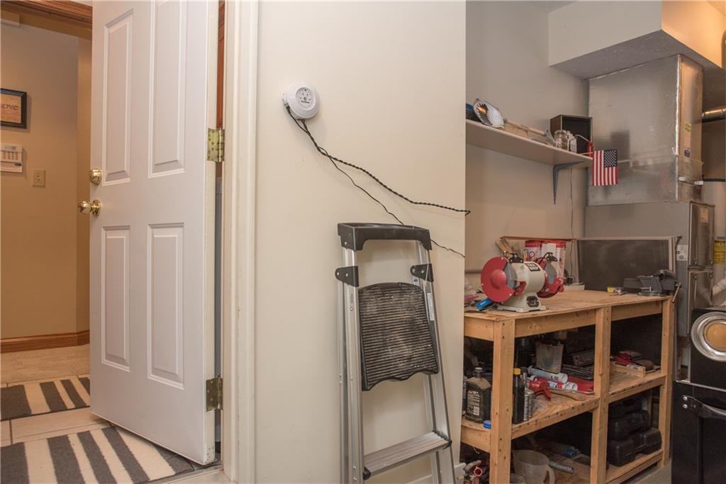 2042 Berry Road Greenwood, IN 46143 - Photo 36 of 48 Gallery Image 36