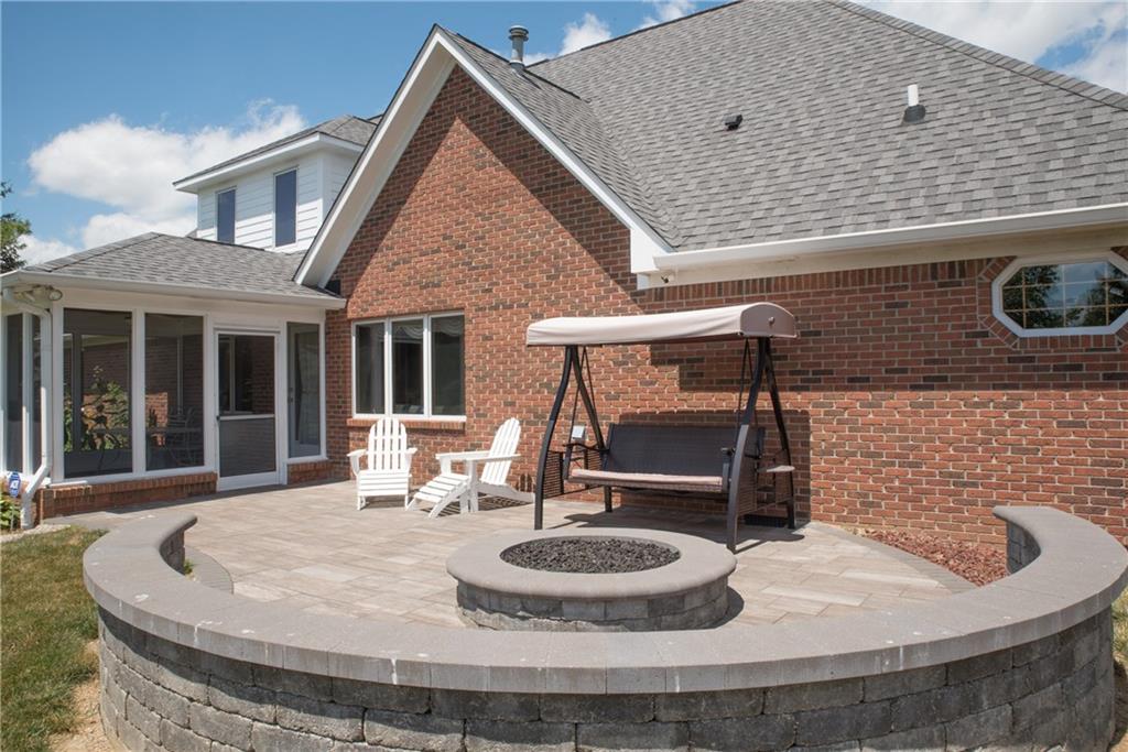2042 Berry Road Greenwood, IN 46143 - Photo 40 of 48 Gallery Image 40
