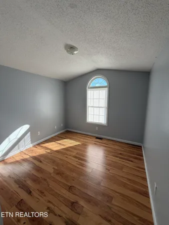 $1,800 | 158 Bertha Lane, Jacksboro, TN 37757