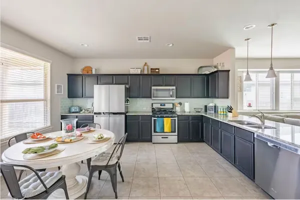 $2,300 | 106 Alford Street, San Marcos, TX 78666