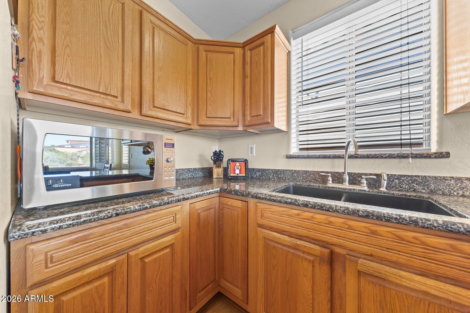 17200 West Bell Road, Unit 687 Surprise, AZ 85374 - Photo 12 of 24 011-012-HT Lot 68711-1500x1000