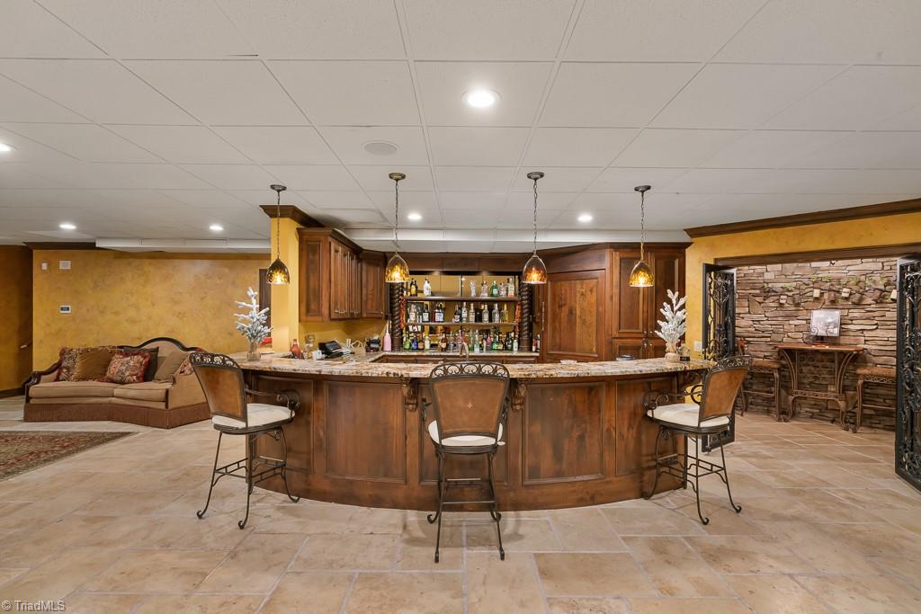 4244 Rock Bridge Road High Point, NC 27262 - Photo 34 of 48 Bar