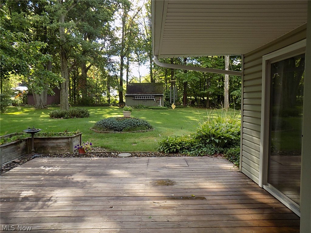 11183 Robson Road Grafton, OH 44044 - Photo 2 of 25 Gallery Image 2
