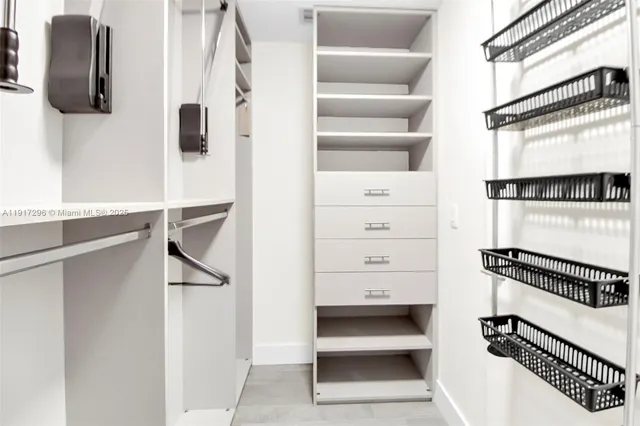 a view of walk in closet