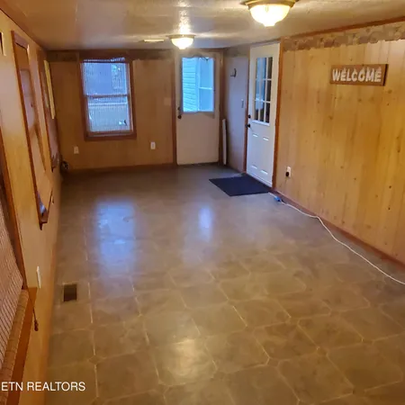 $249,750 | 572 Randall Fugate Road, Spring City, TN 37381