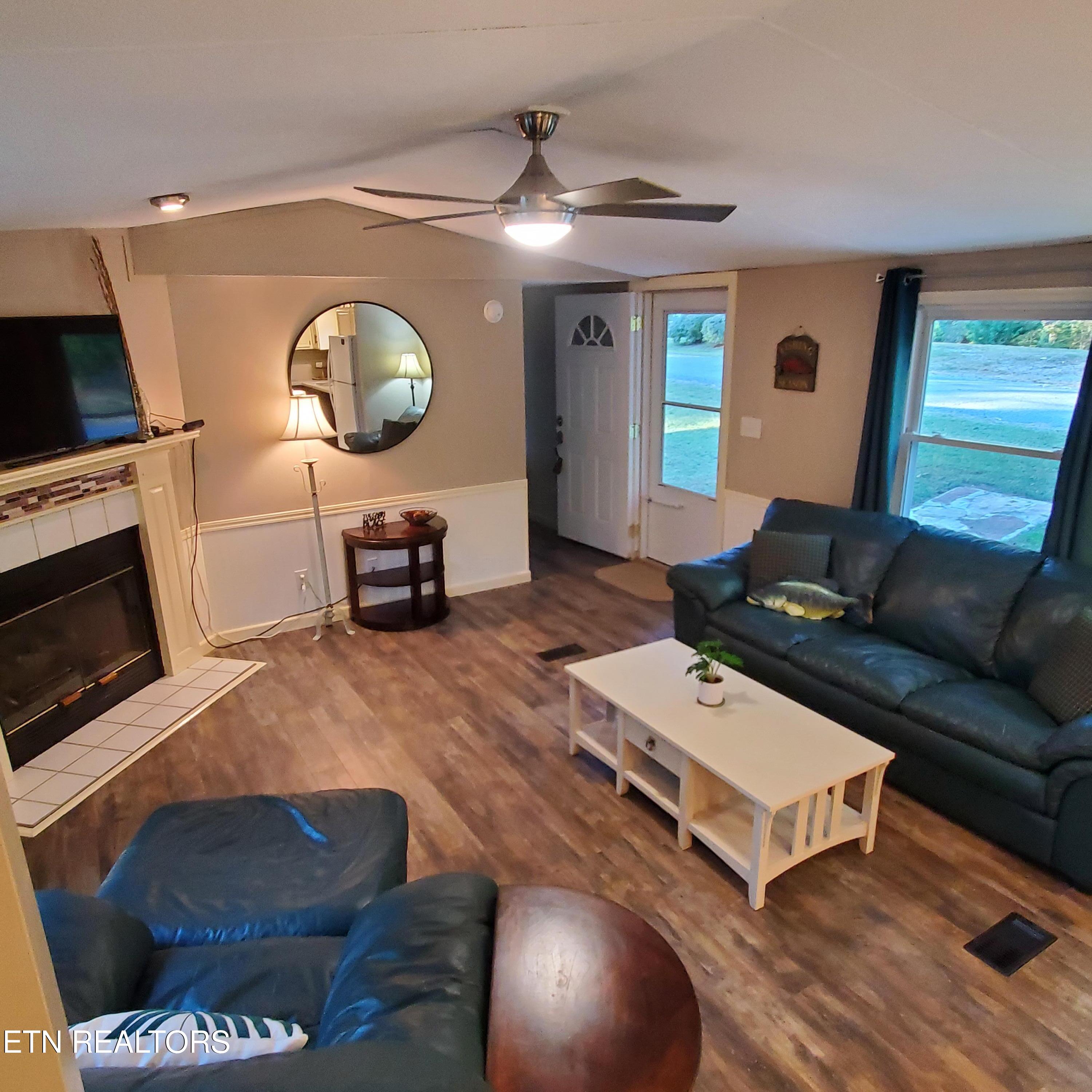 572 Randall Fugate Road Spring City, TN 37381 - Photo 5 of 39 3