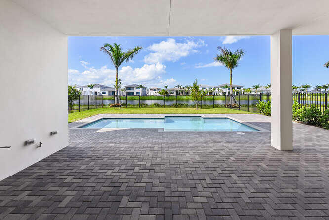 8563 Swinley Frst Way Boca Raton, FL 33434 - Photo 14 of 17 8563 Swinley Frst Wy Boca-small-036-057-