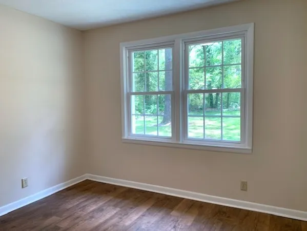 $2,100 | 112 Oak Park Drive, Tullahoma, TN 37388