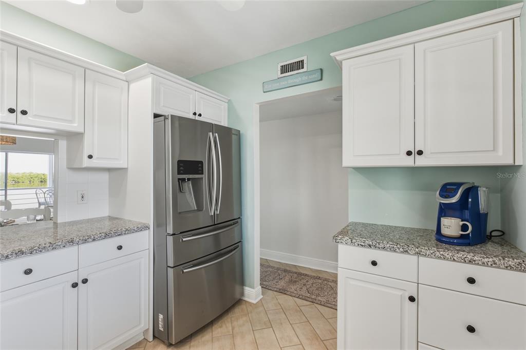 4420 Exeter Drive, Unit 303 Longboat Key, FL 34228 - Photo 19 of 42