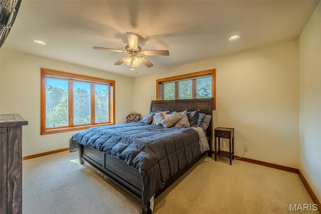 $650,000 | 23643 County Road 32-337, Lebanon, MO 65536