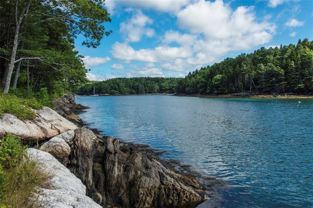 38-40 Wolf Road Boothbay, ME 04537 - Photo 33 of 34 Photo