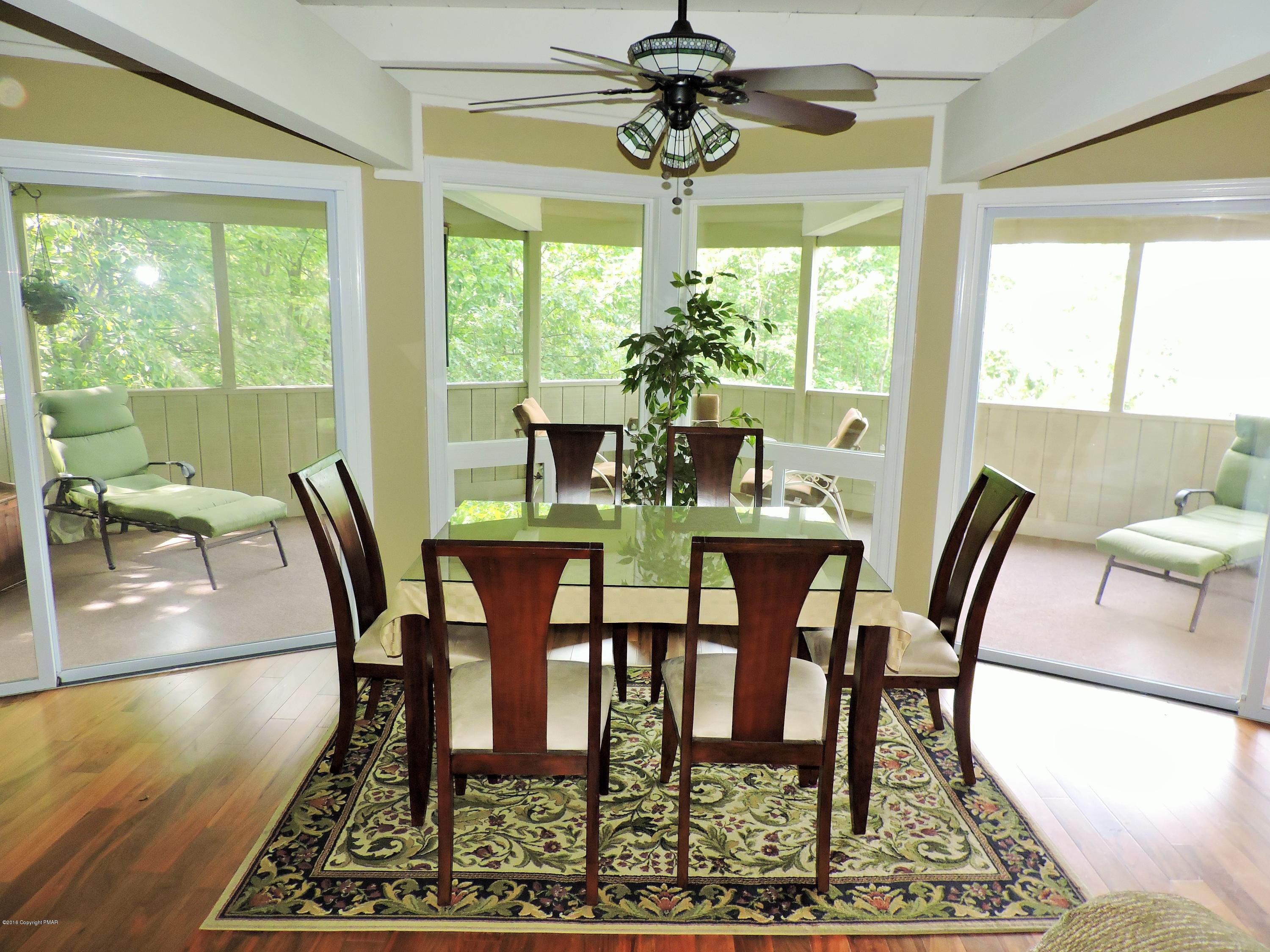 3584 High Crest Road Canadensis, PA 18325 - Photo 14 of 42 Dining Area