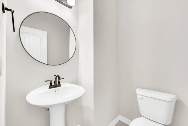 $444,900 | 1052 Ross Farms Boulevard, Clarksville, TN 37043