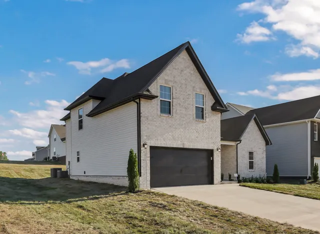 $444,900 | 1052 Ross Farms Boulevard, Clarksville, TN 37043