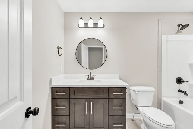 $444,900 | 1052 Ross Farms Boulevard, Clarksville, TN 37043