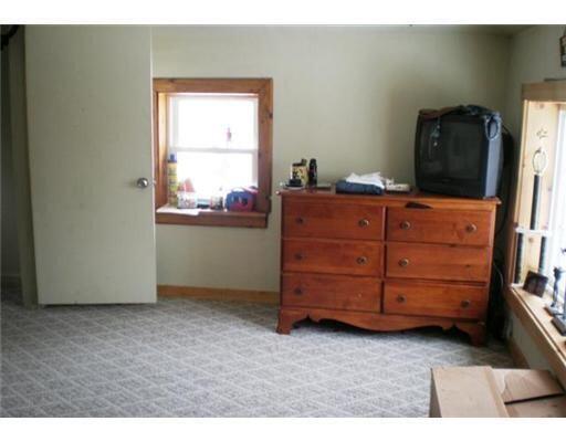 110 Andrews Road Wales, ME 04280 - Photo 18 of 28 Third Bedroom /Berber Carpet
