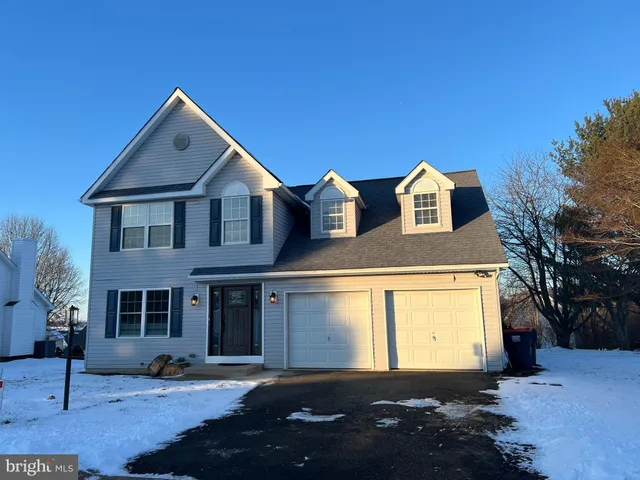 $440,000 | 113 Midland Drive, Oxford, PA 19363