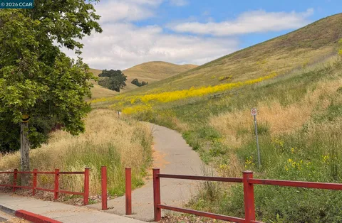 $2,999,000 | 85 Trish Court, Danville, CA 94526