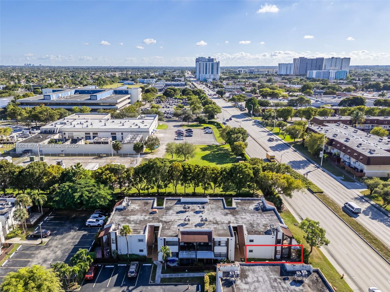 401 Northwest 107th Avenue, Unit 107 Miami, FL 33172 - Photo 4 of 31