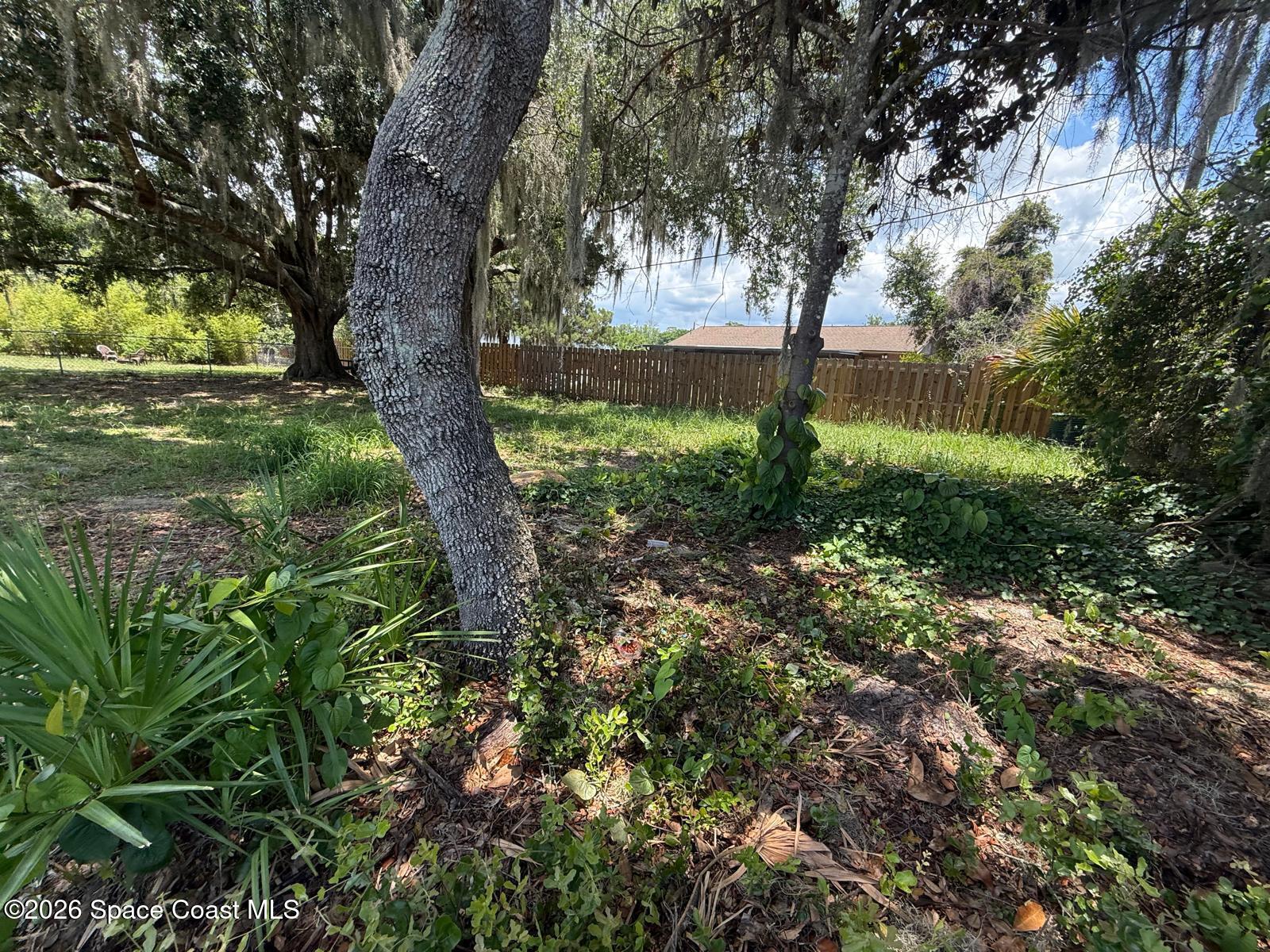 65 South Courtland Boulevard Deltona, FL 32738 - Photo 27 of 27 20260612_183050000_iOS