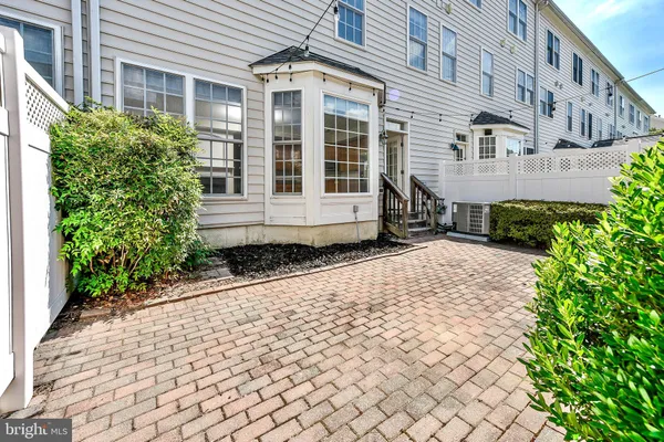 $3,900 | 42485 Regal Wood Drive, Brambleton, VA 20148
