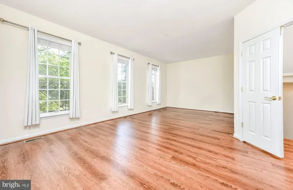 $3,900 | 42485 Regal Wood Drive, Brambleton, VA 20148