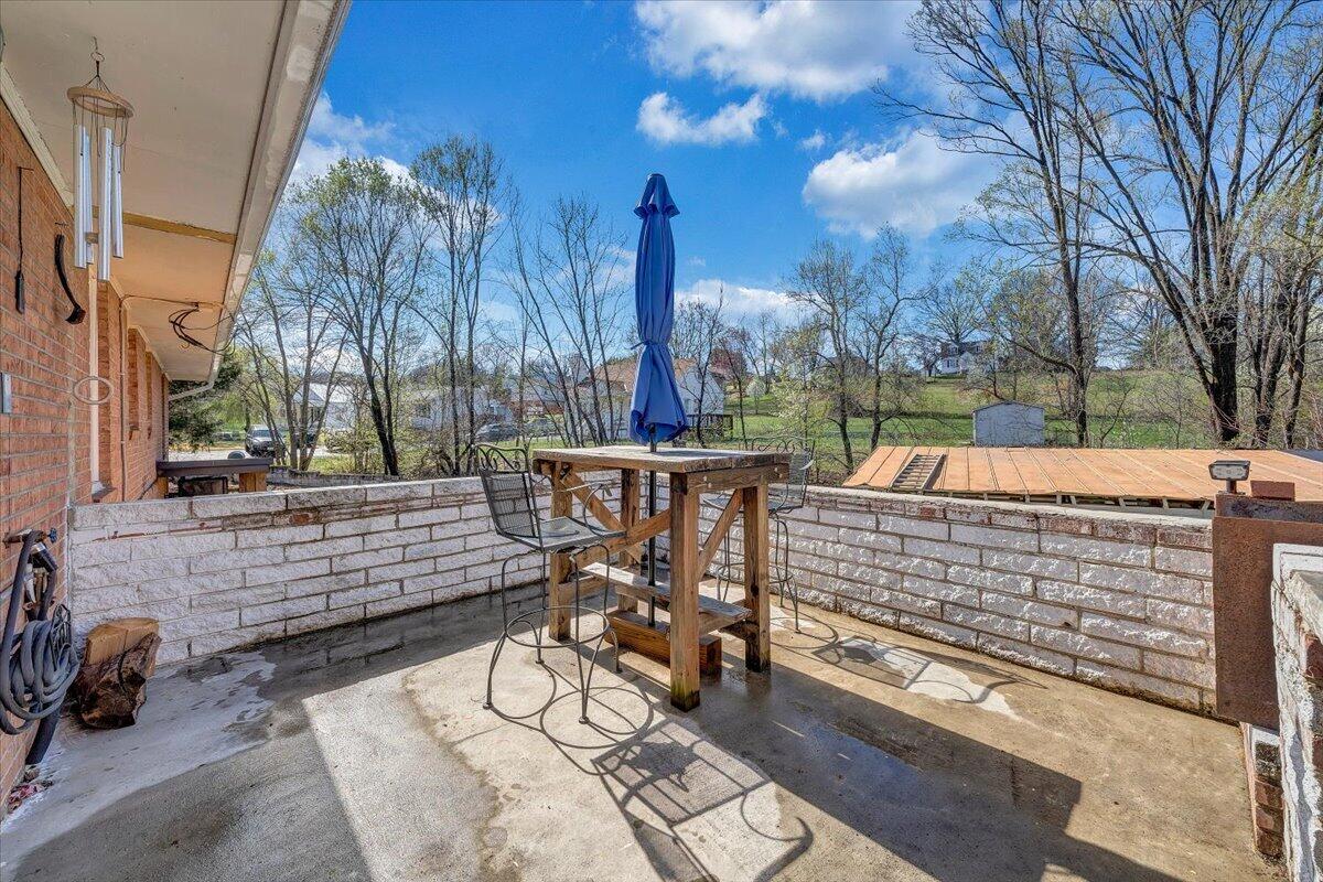 2129 Twelve Oclock Knob Road Salem, VA 24153 - Photo 38 of 48 a view of outdoor space with seating