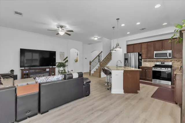 $2,600 | 4421 Trinity Woods Street, Leander, TX 78641