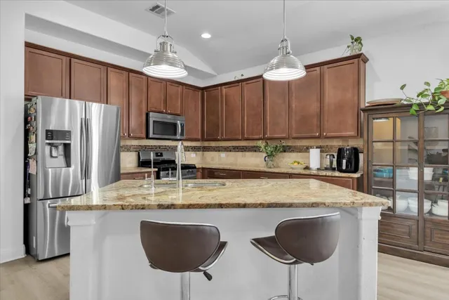 $2,600 | 4421 Trinity Woods Street, Leander, TX 78641