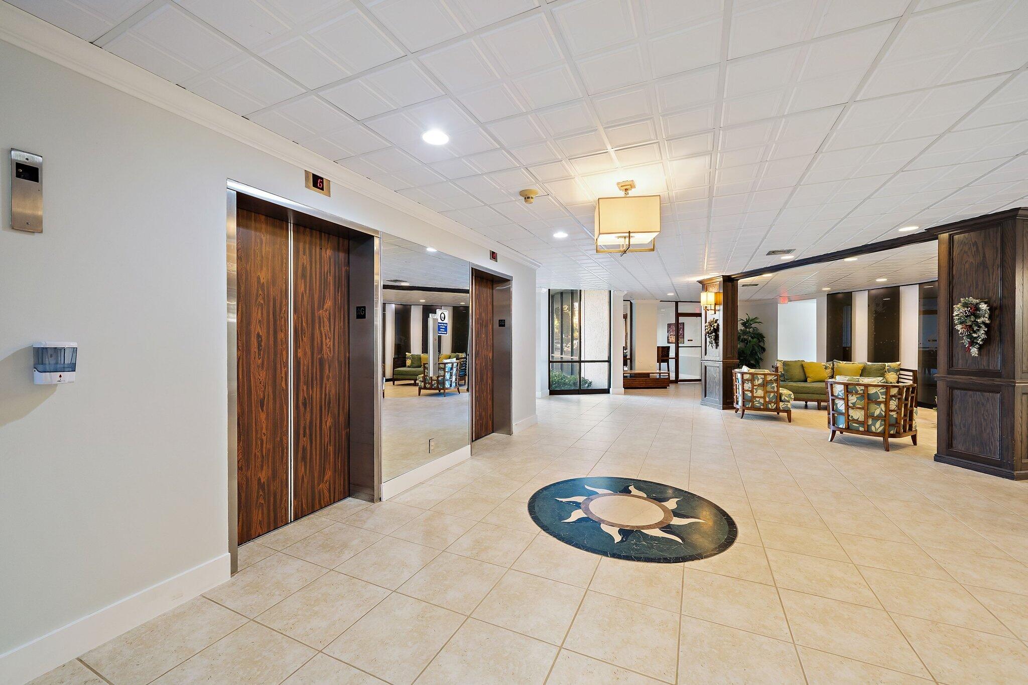 336 Golfview Road, Unit 306 North Palm Beach, FL 33408 - Photo 42 of 42 Lobby