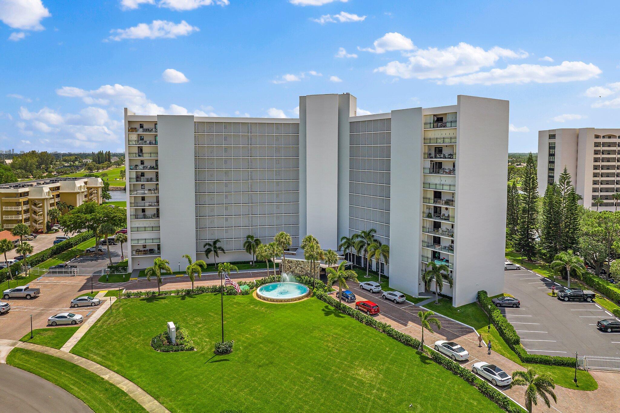 336 Golfview Road, Unit 306 North Palm Beach, FL 33408 - Photo 10 of 42 Exterior front