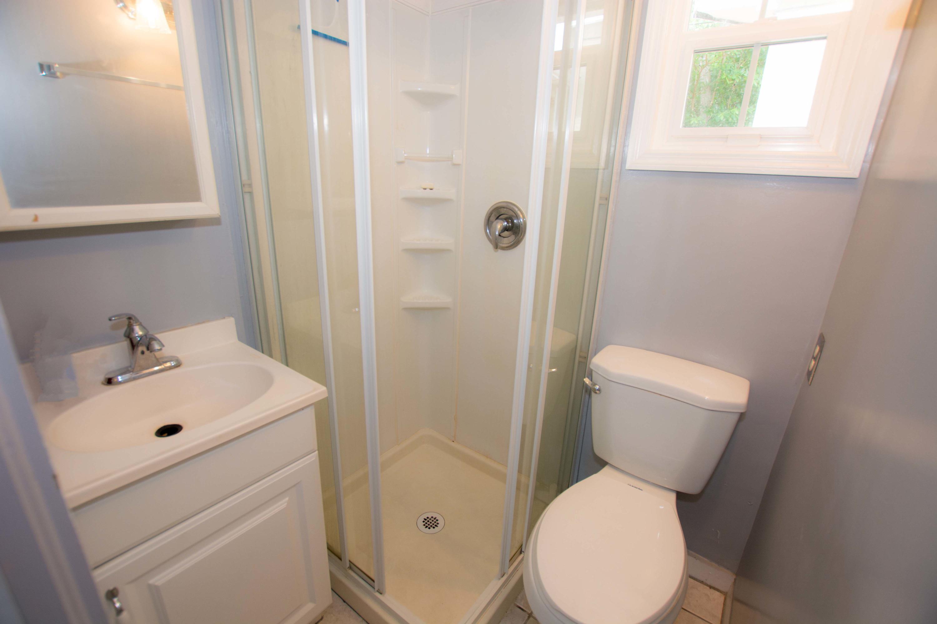 8651 Southeast Byrd Road Hobe Sound, FL 33455 - Photo 10 of 17 DSC_1621