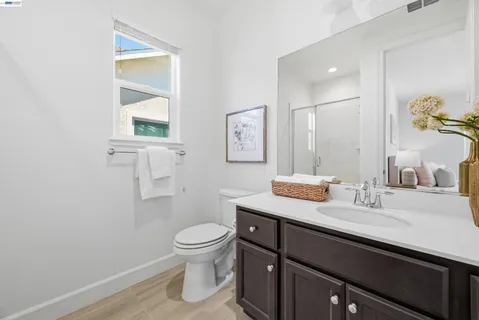 $999,000 | 4634 Mckenzie Avenue, Tracy, CA 95377
